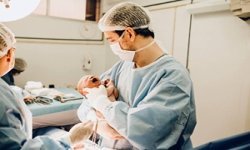 Обзор специальности: акушер